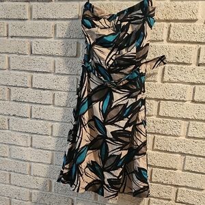 RW&CO. Strapless Dress with Blue and Black Leaf Pattern